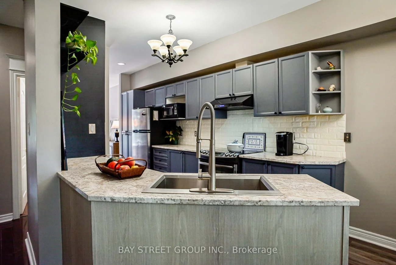 190, Harding, North Richvale, Richmond Hill