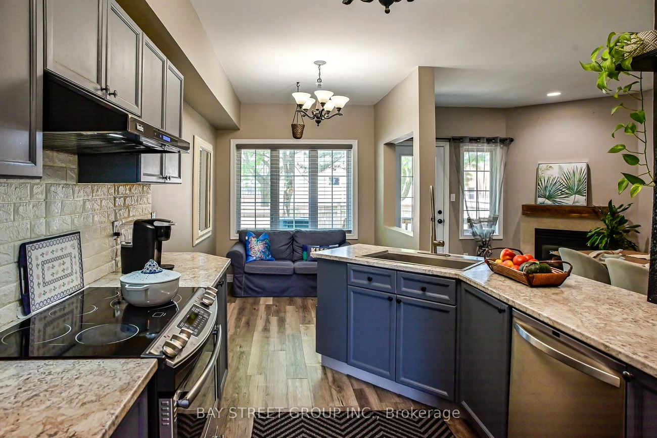 190, Harding, North Richvale, Richmond Hill