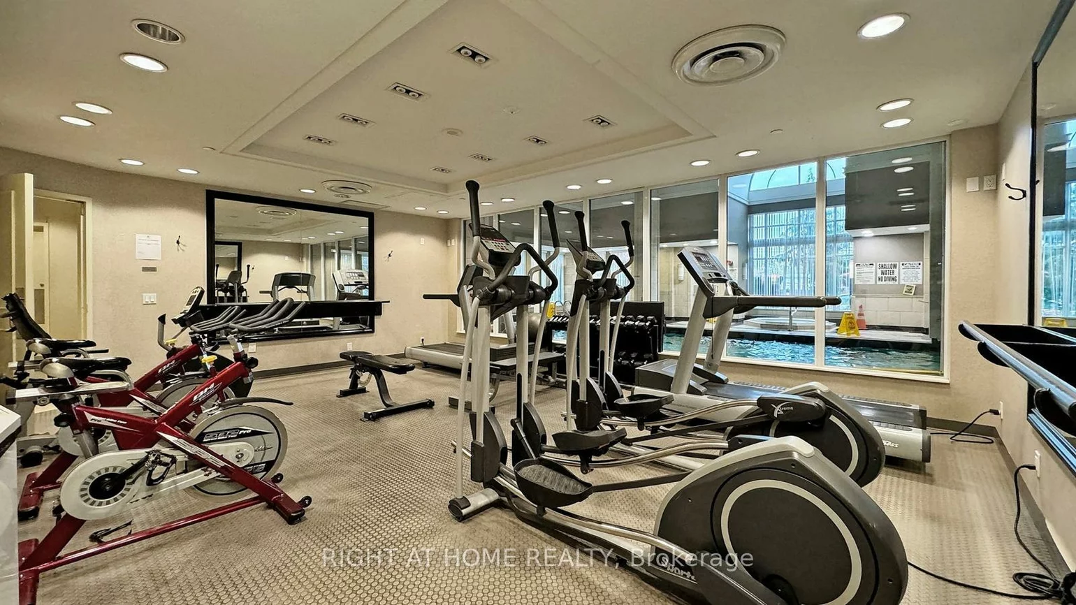 350, Red Maple, Langstaff, Richmond Hill