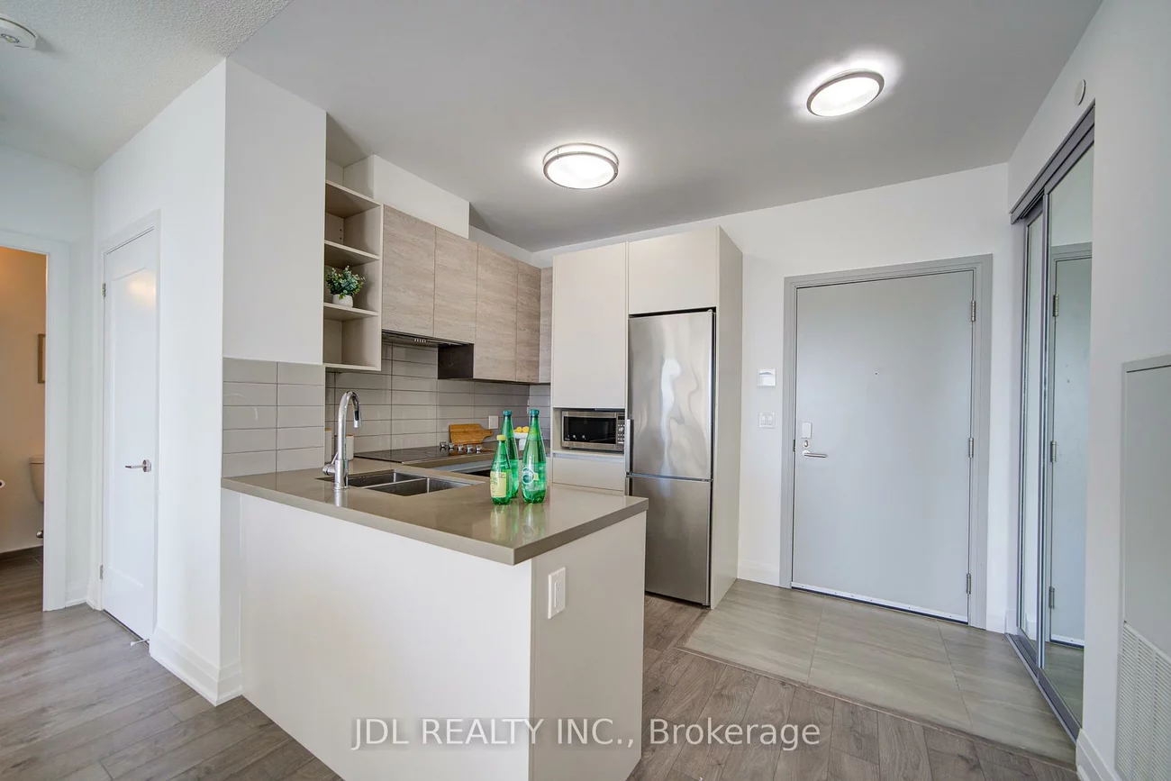 398, Highway 7, Doncrest, Richmond Hill