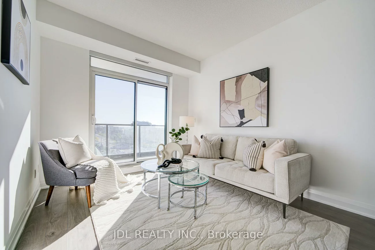 398, Highway 7, Doncrest, Richmond Hill