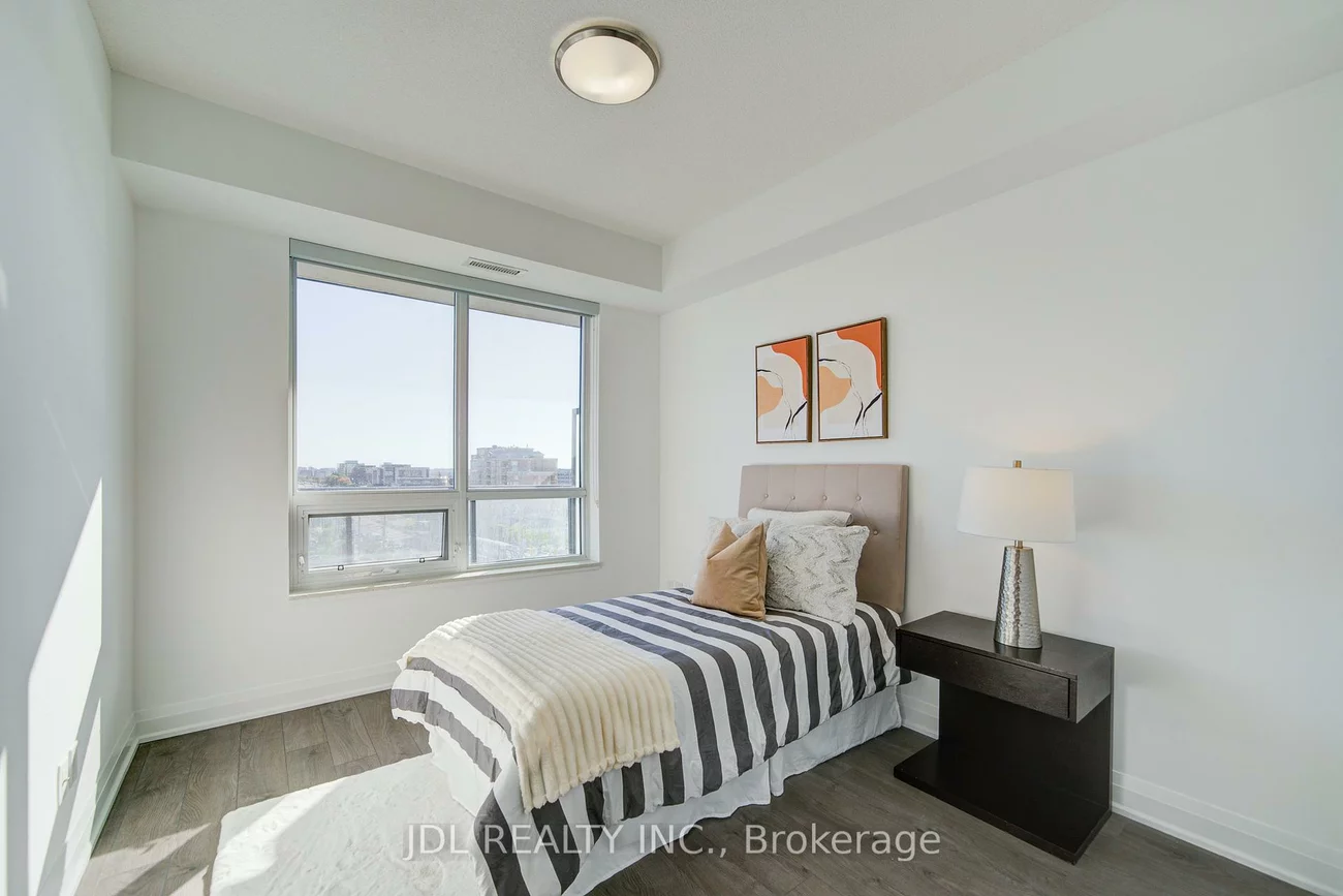 398, Highway 7, Doncrest, Richmond Hill