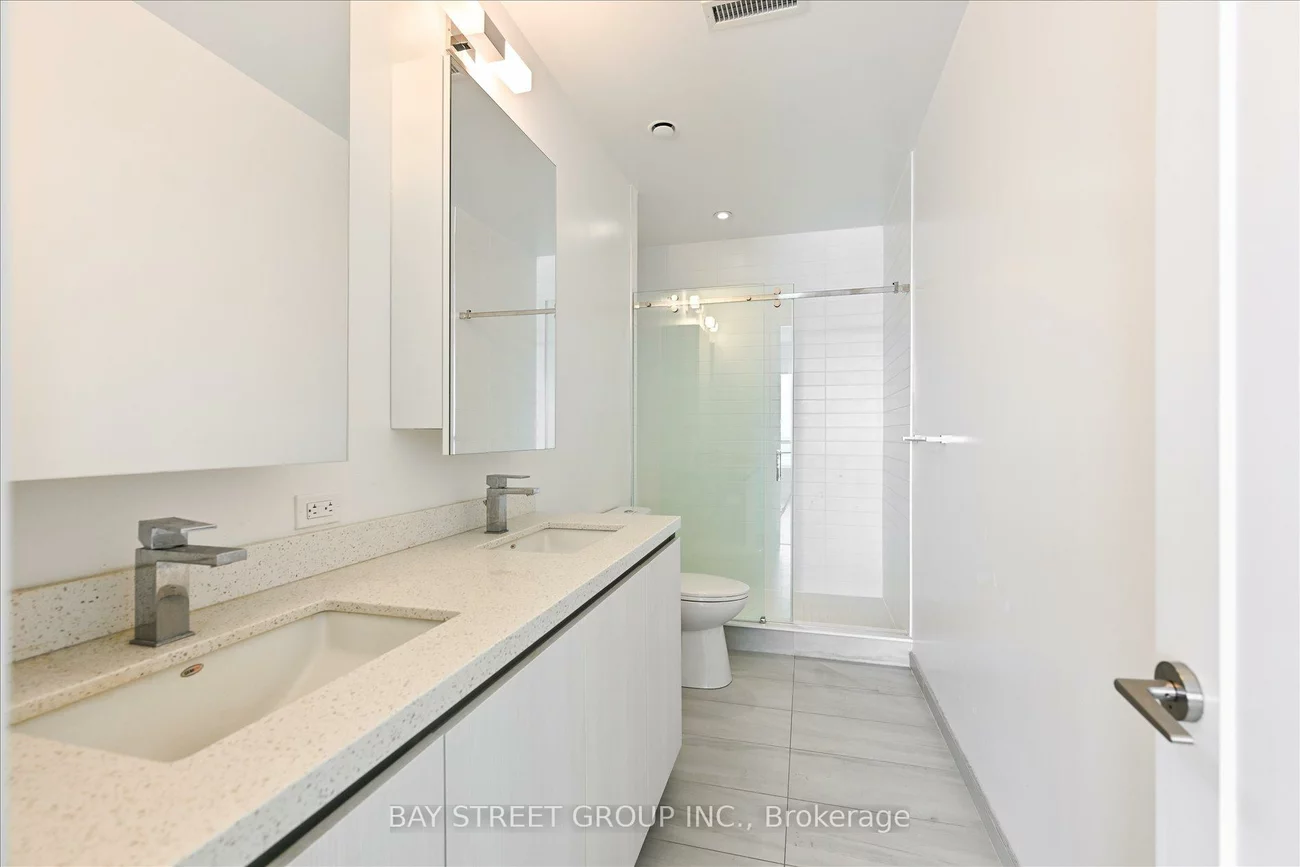 398, Highway 7, Doncrest, Richmond Hill