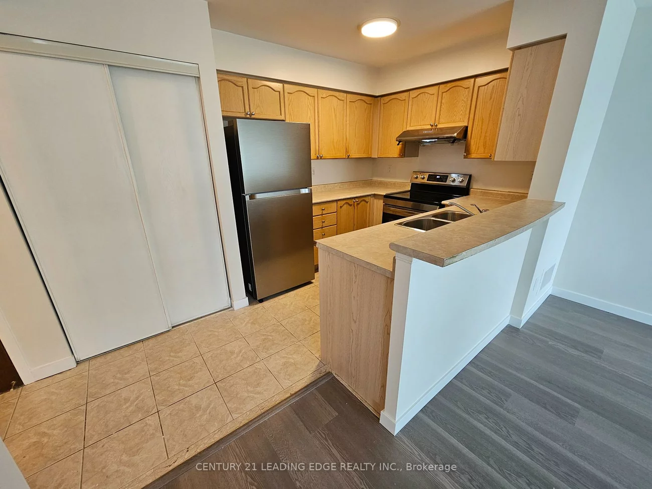 39, Oneida, Langstaff, Richmond Hill