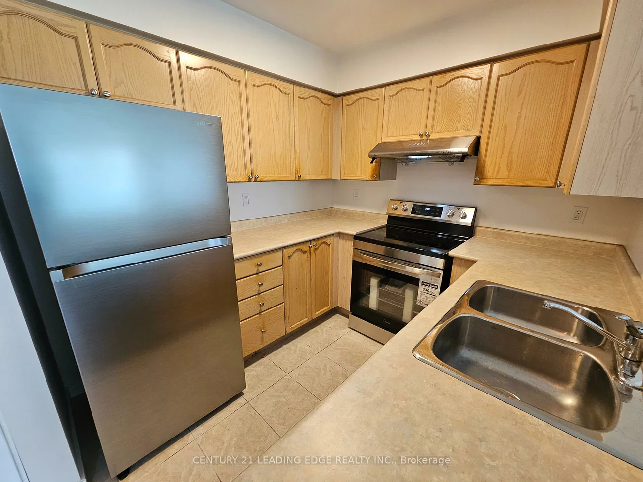 39, Oneida, Langstaff, Richmond Hill