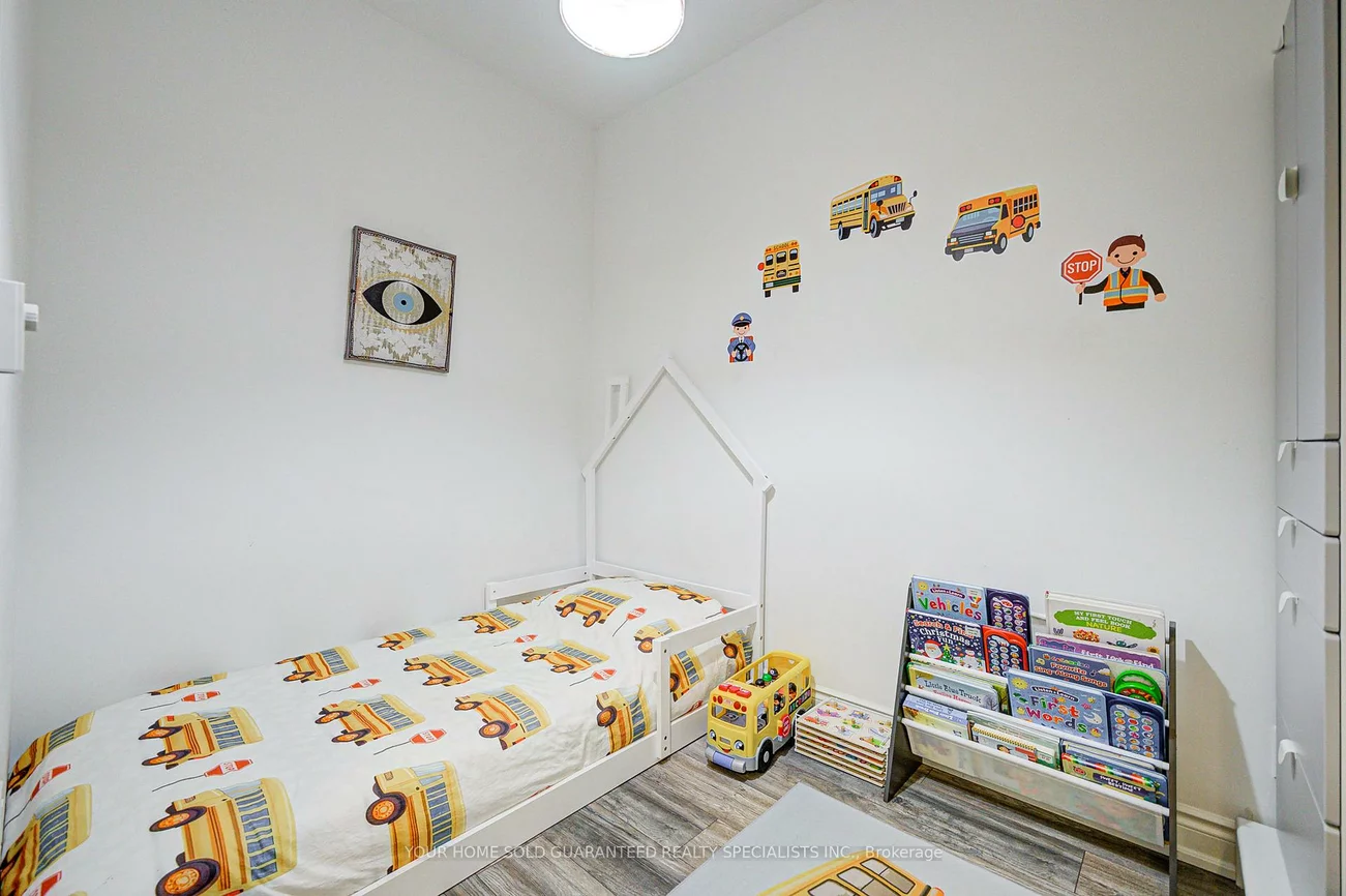 9618, Yonge, North Richvale, Richmond Hill