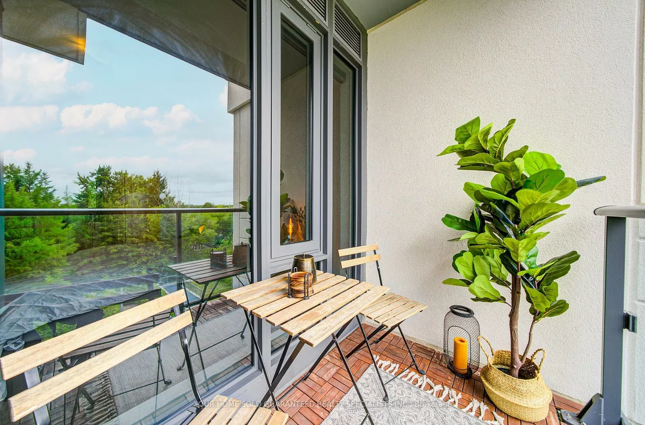 9618, Yonge, North Richvale, Richmond Hill