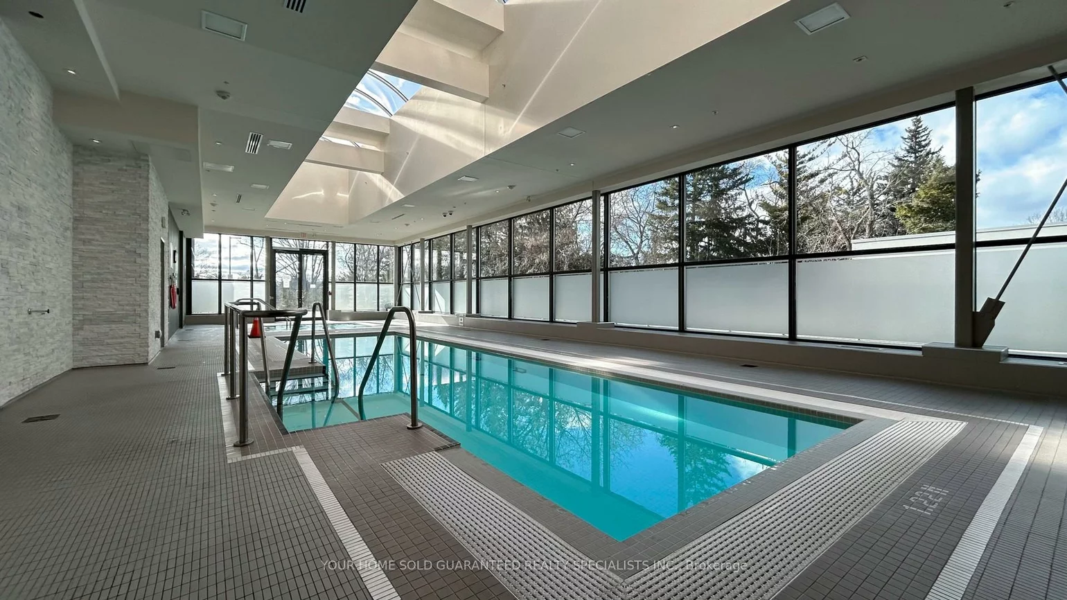 9618, Yonge, North Richvale, Richmond Hill