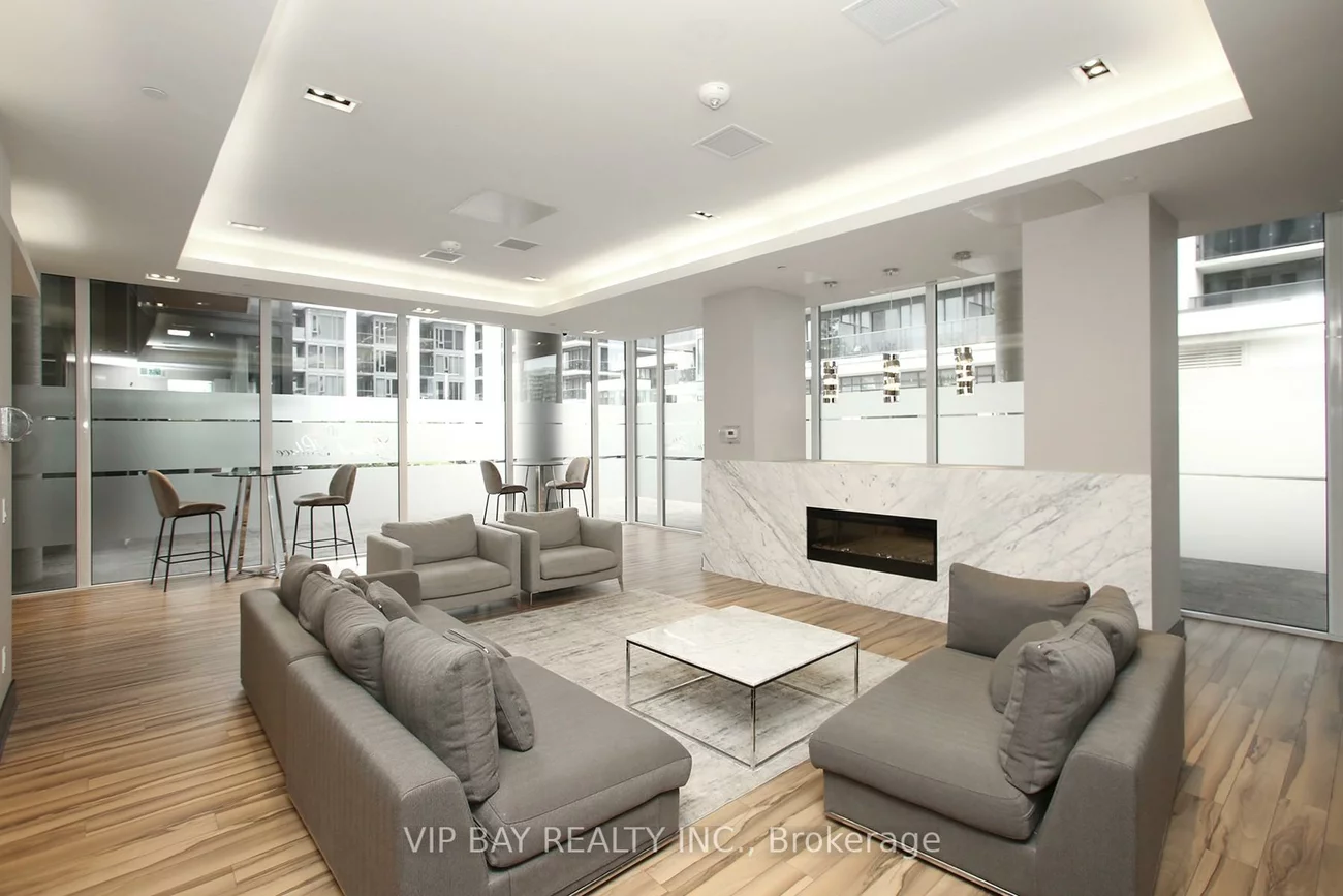 9618, Yonge, North Richvale, Richmond Hill