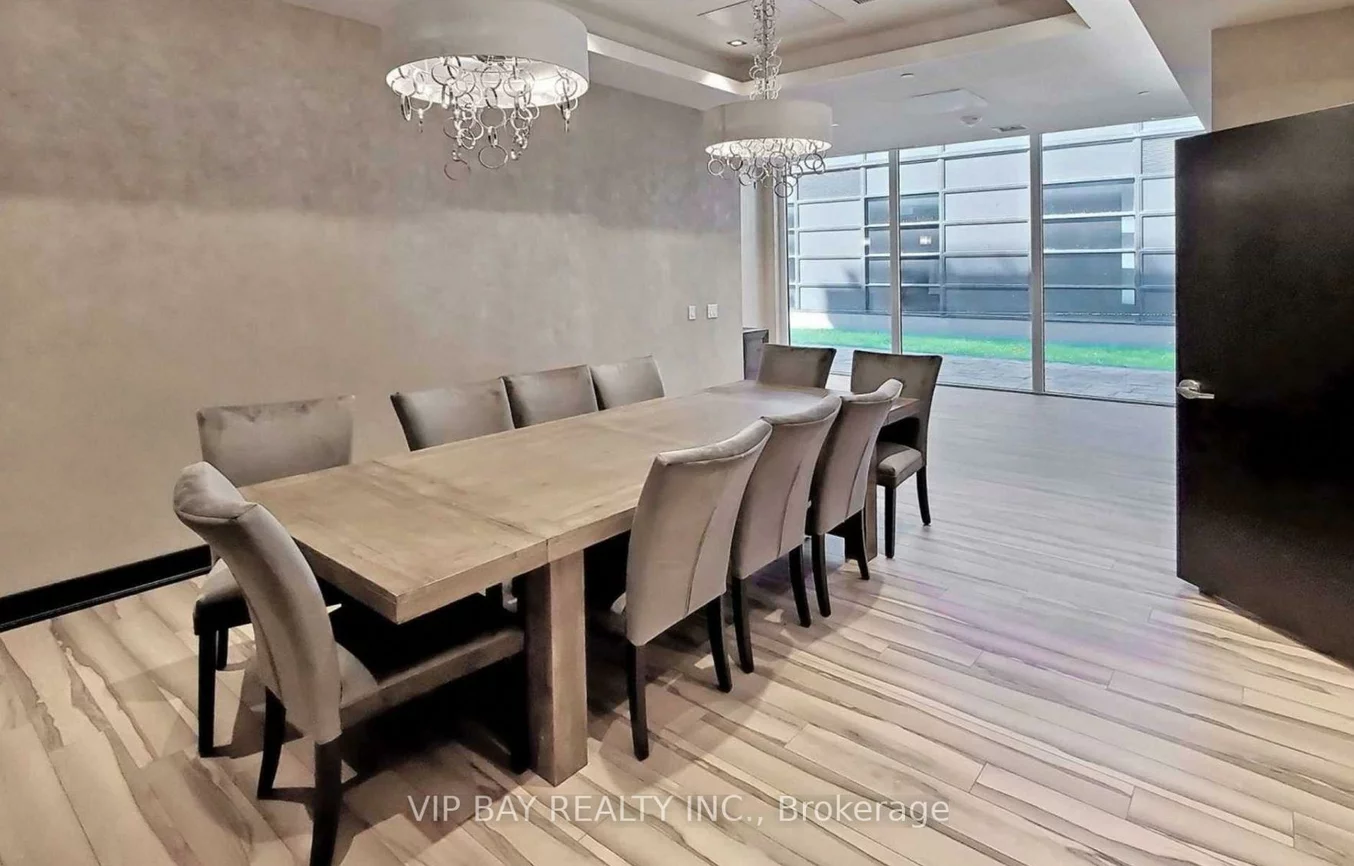 9618, Yonge, North Richvale, Richmond Hill