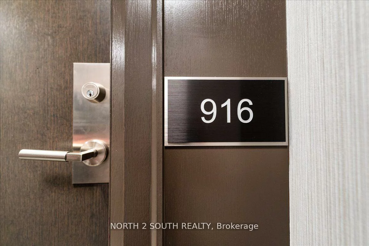 29, Northern Hts, Langstaff, Richmond Hill