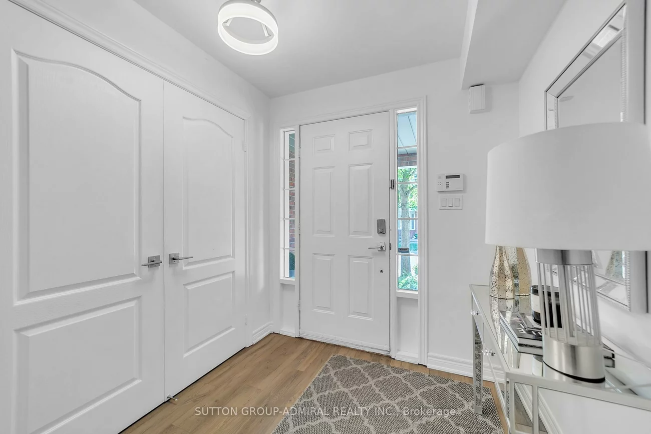 255, Shaftsbury, Westbrook, Richmond Hill