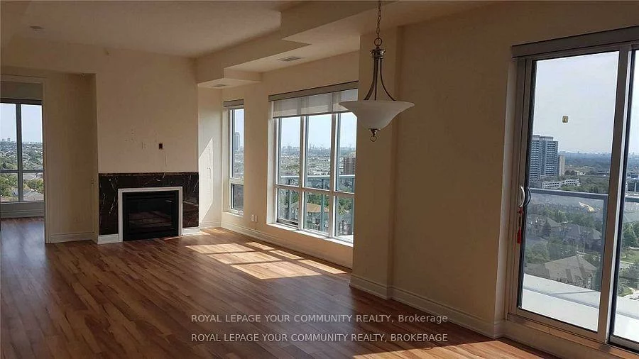 9088, Yonge, South Richvale, Richmond Hill