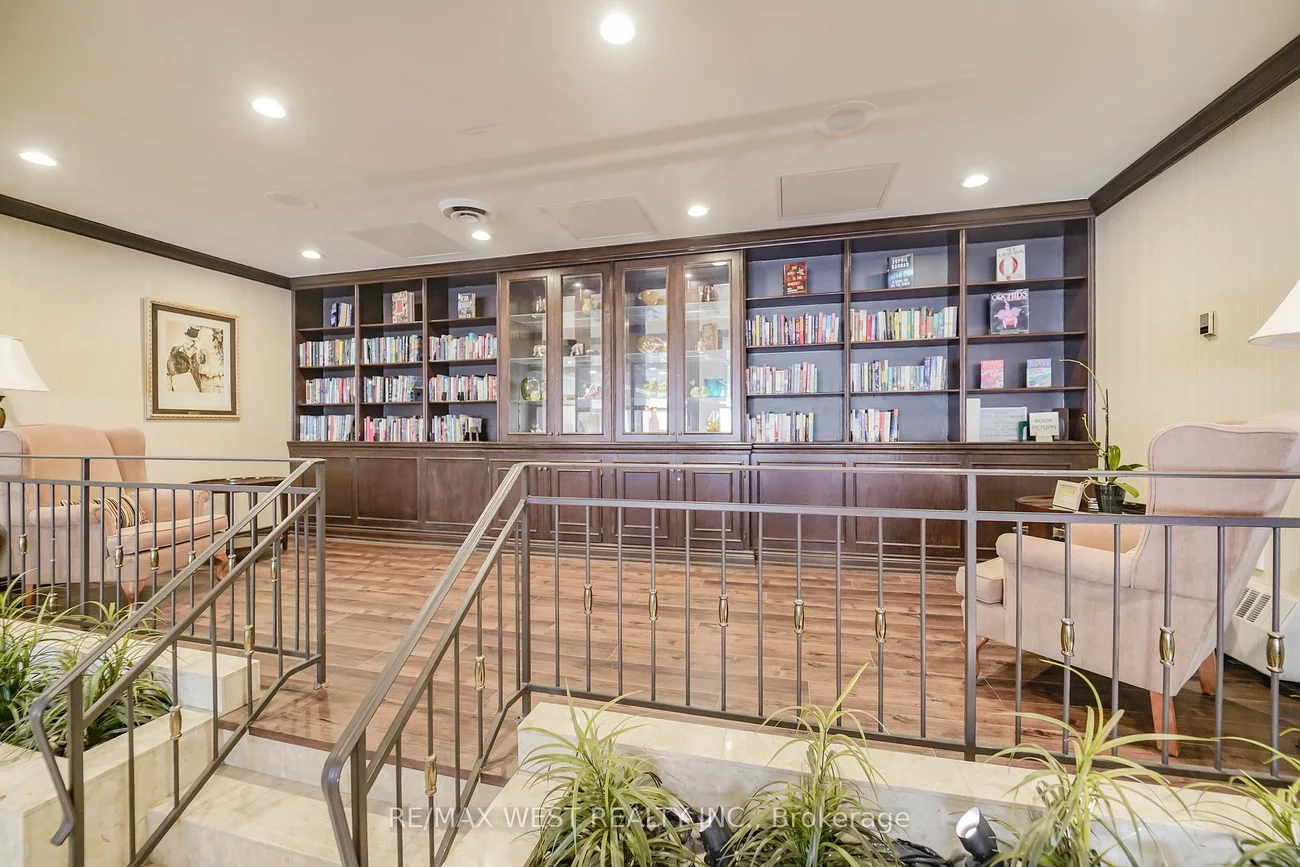 33, Weldrick, Observatory, Richmond Hill