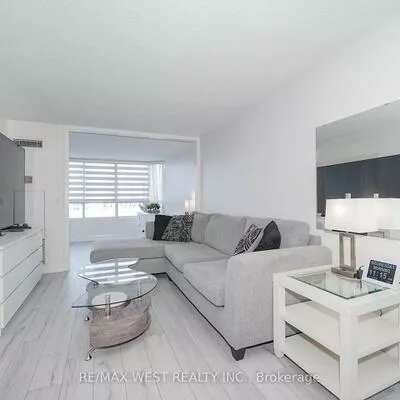 33, Weldrick, Observatory, Richmond Hill