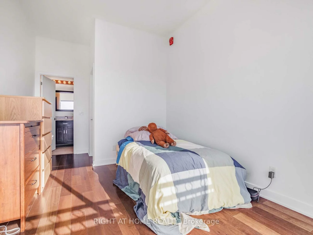 10376, Yonge, Mill Pond, Richmond Hill