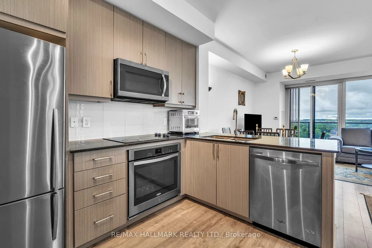 9608, Yonge, North Richvale, Richmond Hill