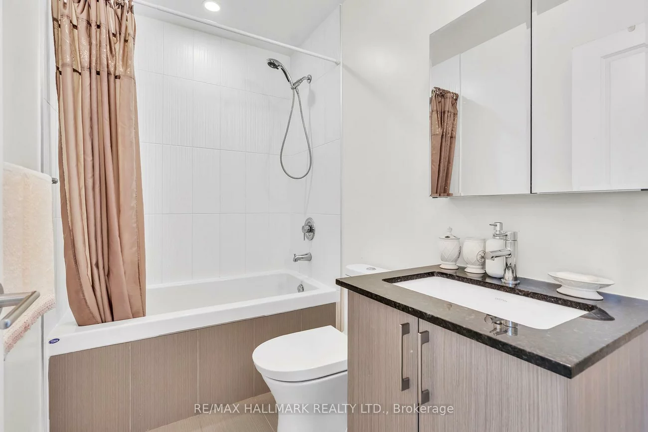 9608, Yonge, North Richvale, Richmond Hill