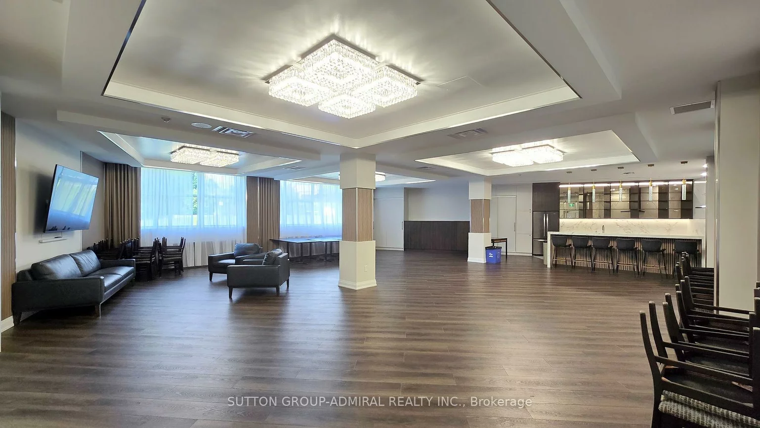 30, Harding, North Richvale, Richmond Hill