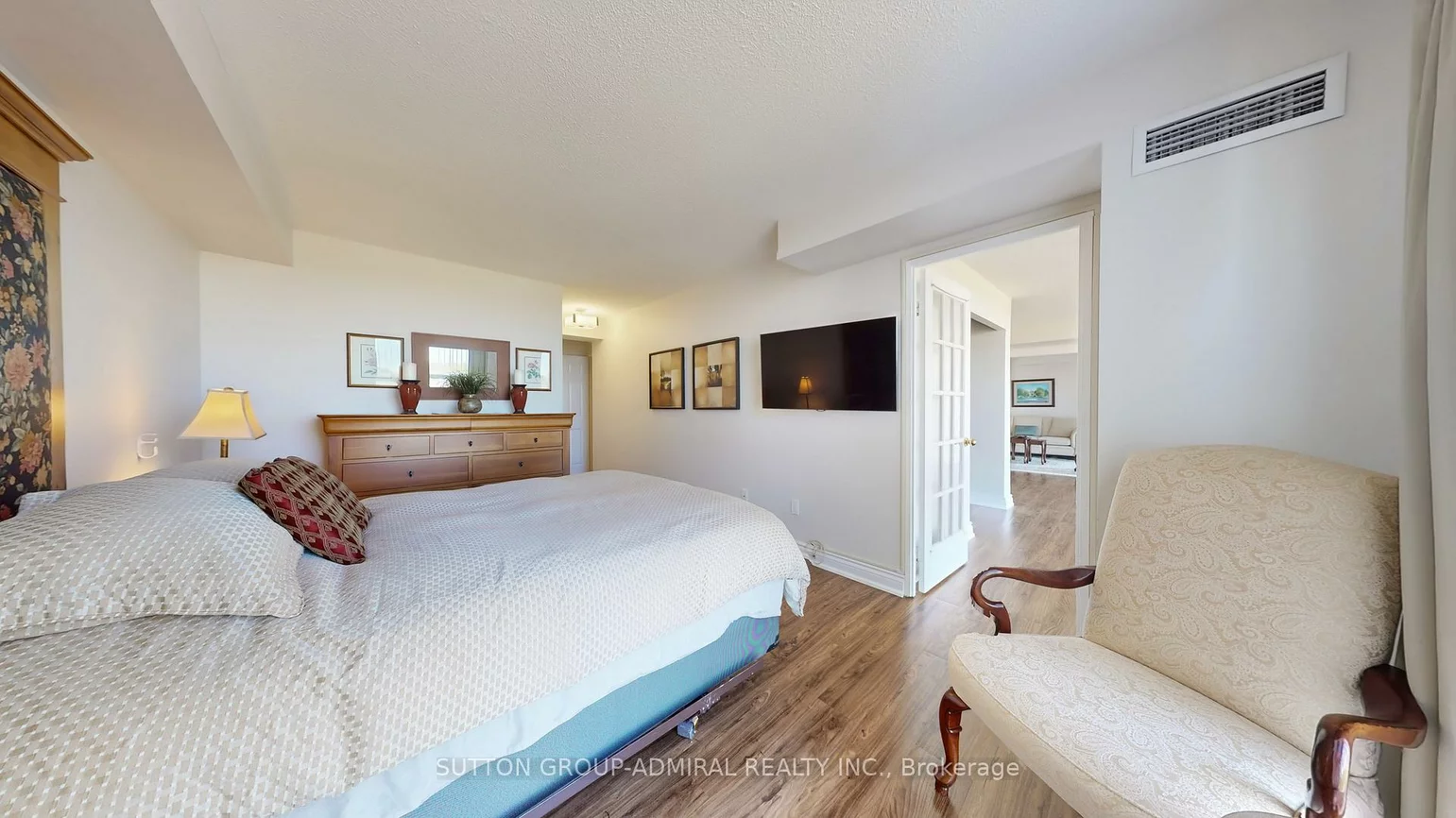 30, Harding, North Richvale, Richmond Hill