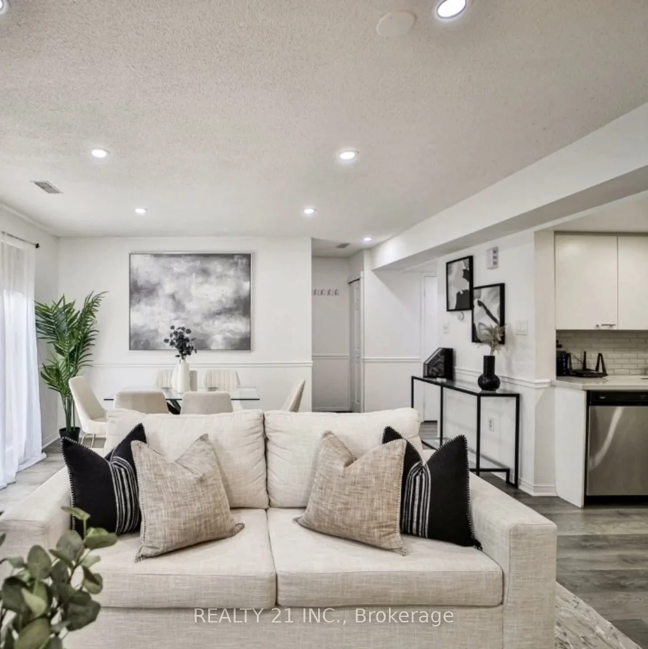 75, Weldrick, Observatory, Richmond Hill