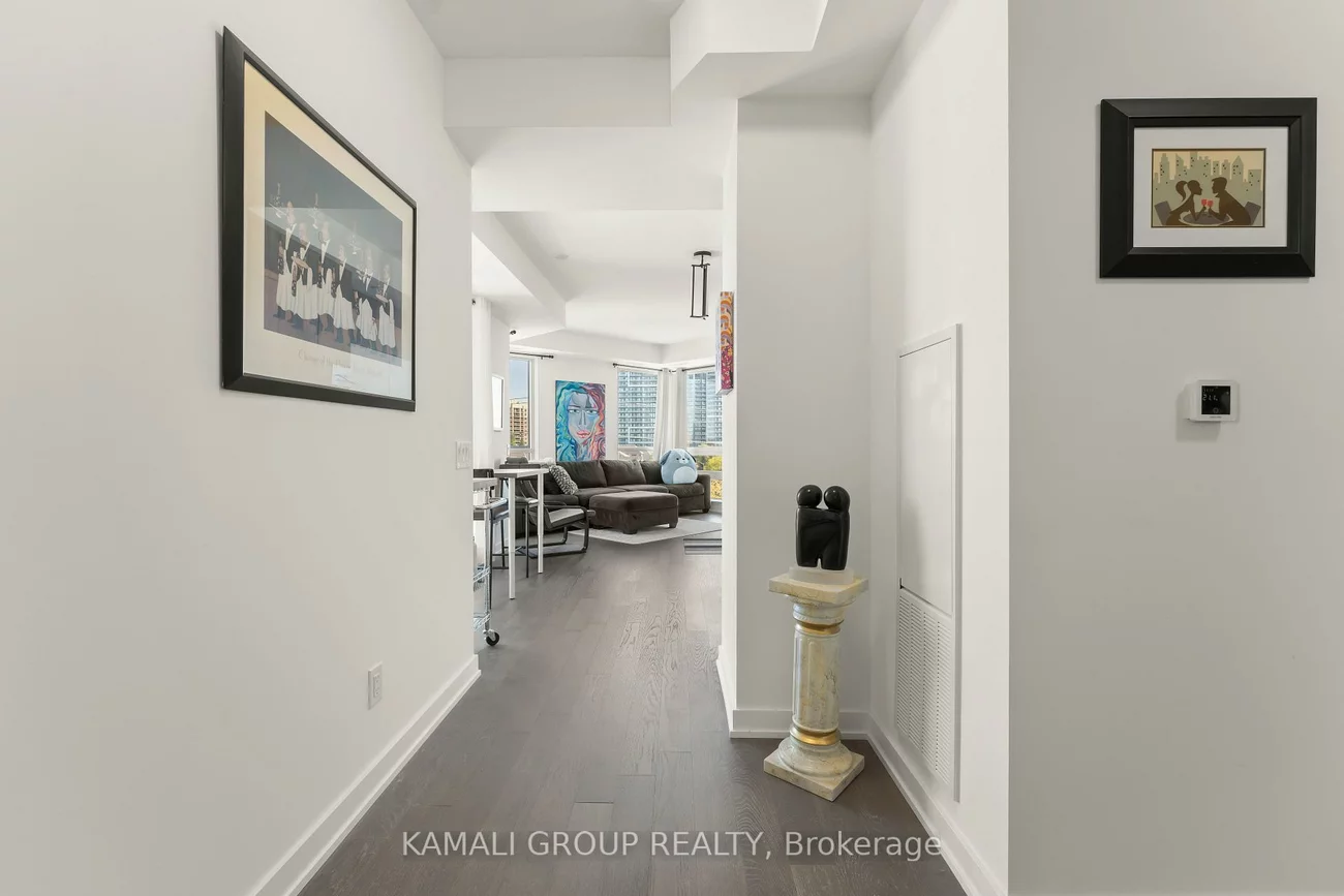 8888, Yonge, South Richvale, Richmond Hill