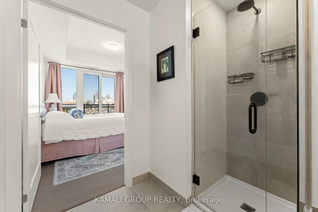 8888, Yonge, South Richvale, Richmond Hill