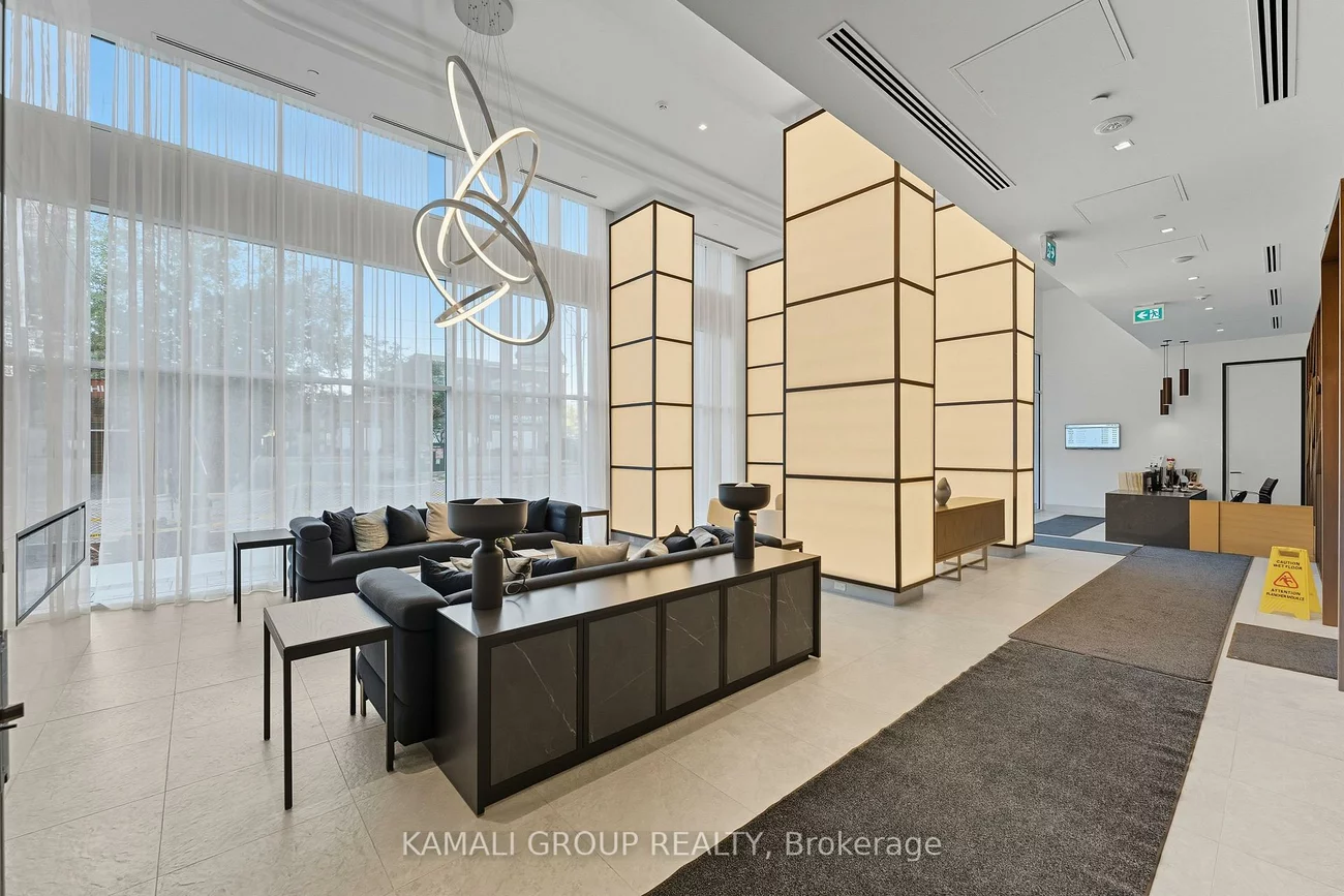 8888, Yonge, South Richvale, Richmond Hill