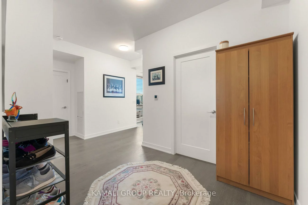 8888, Yonge, South Richvale, Richmond Hill