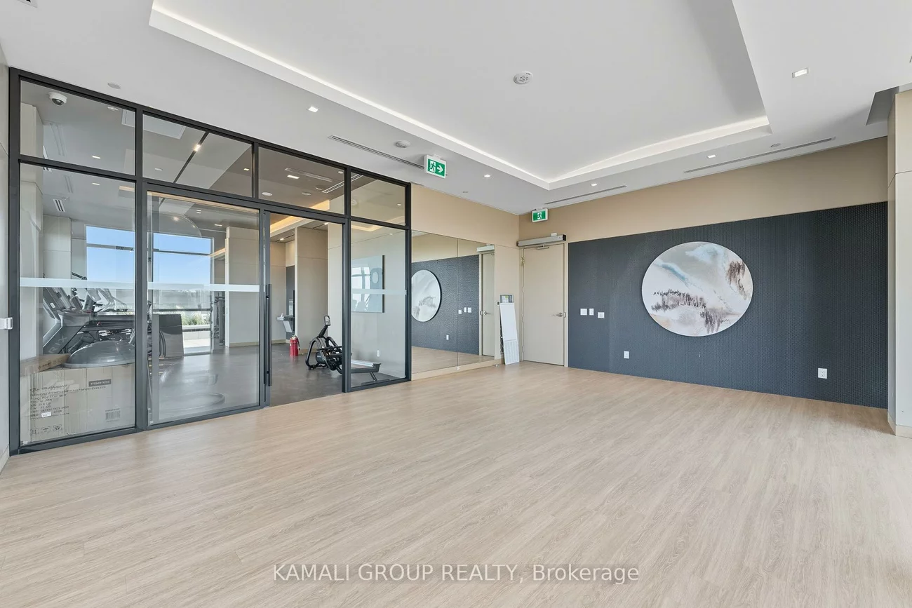 8888, Yonge, South Richvale, Richmond Hill