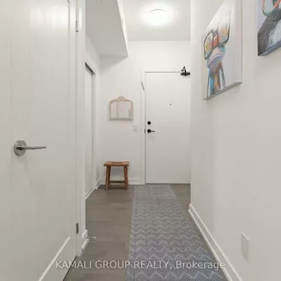 8888, Yonge, South Richvale, Richmond Hill