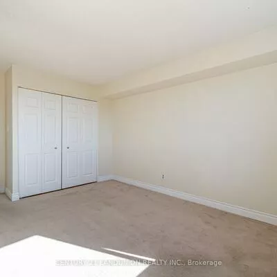 326, Major Mackenzie, Crosby, Richmond Hill