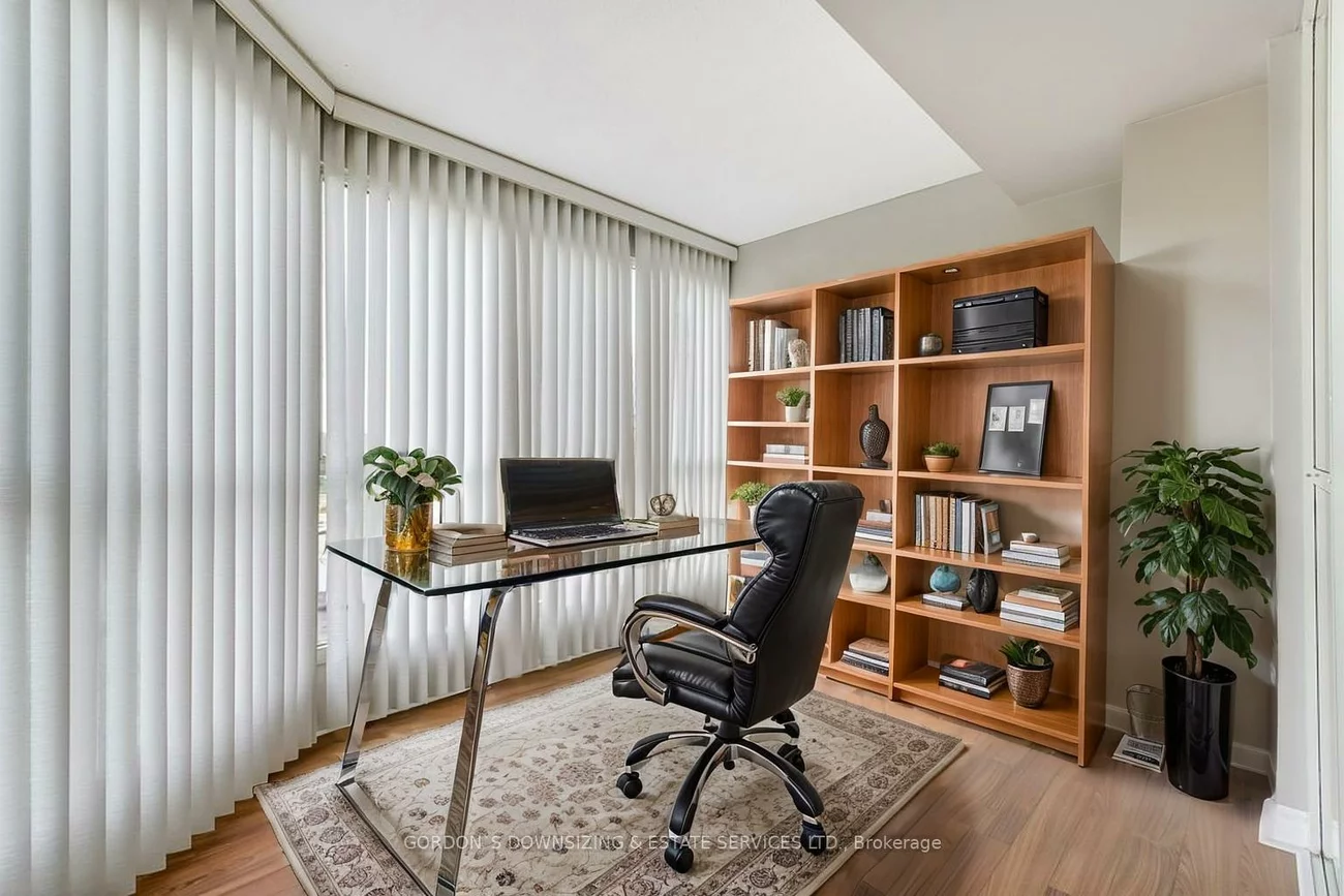 5, Weldrick, North Richvale, Richmond Hill