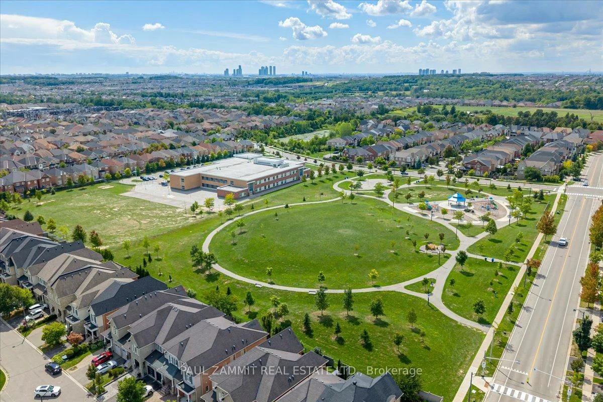 80, McCallum, North Richvale, Richmond Hill