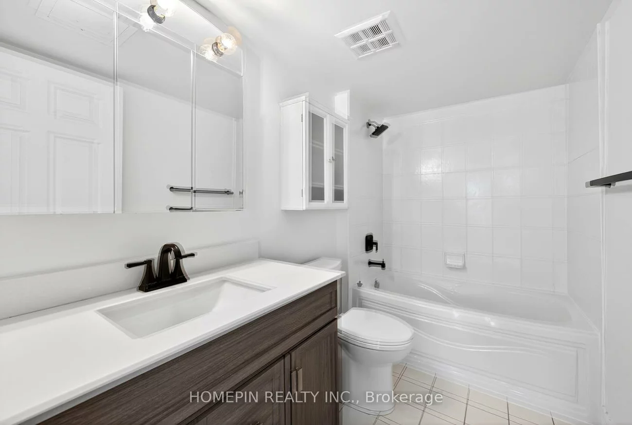 39, Oneida, Langstaff, Richmond Hill
