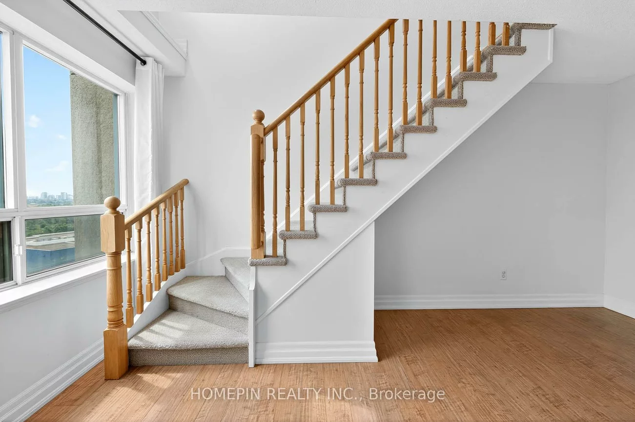 39, Oneida, Langstaff, Richmond Hill