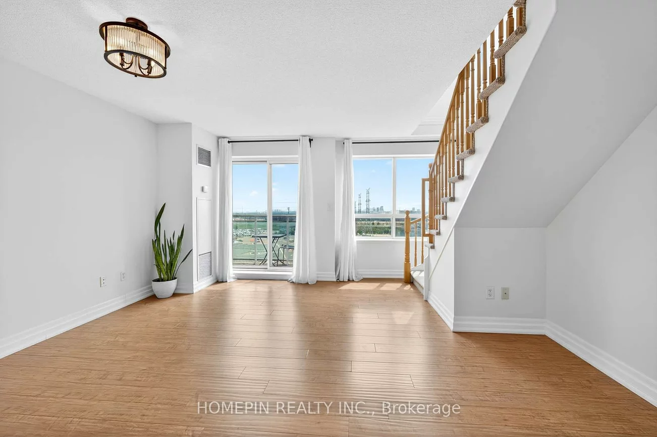 39, Oneida, Langstaff, Richmond Hill