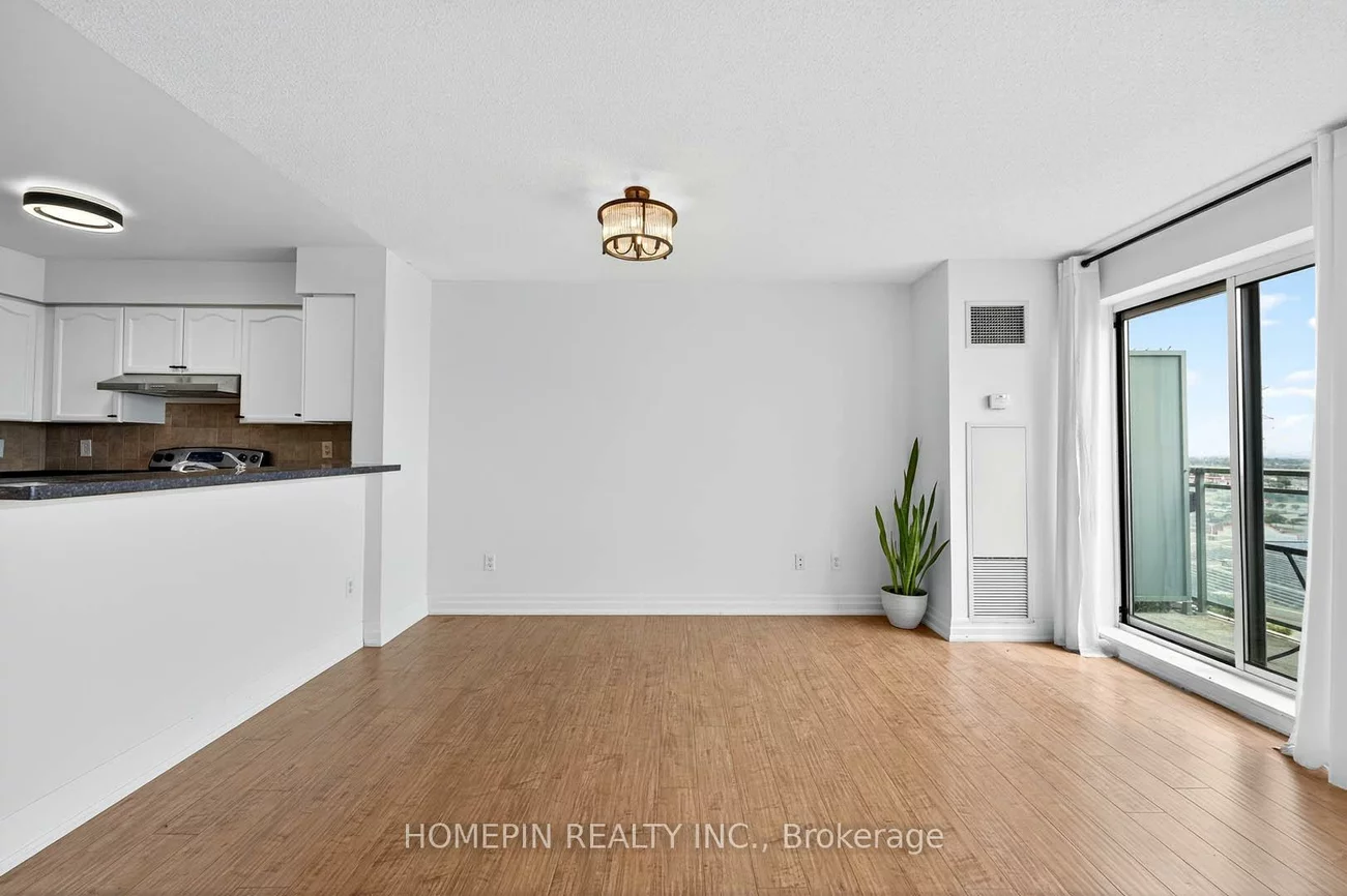 39, Oneida, Langstaff, Richmond Hill
