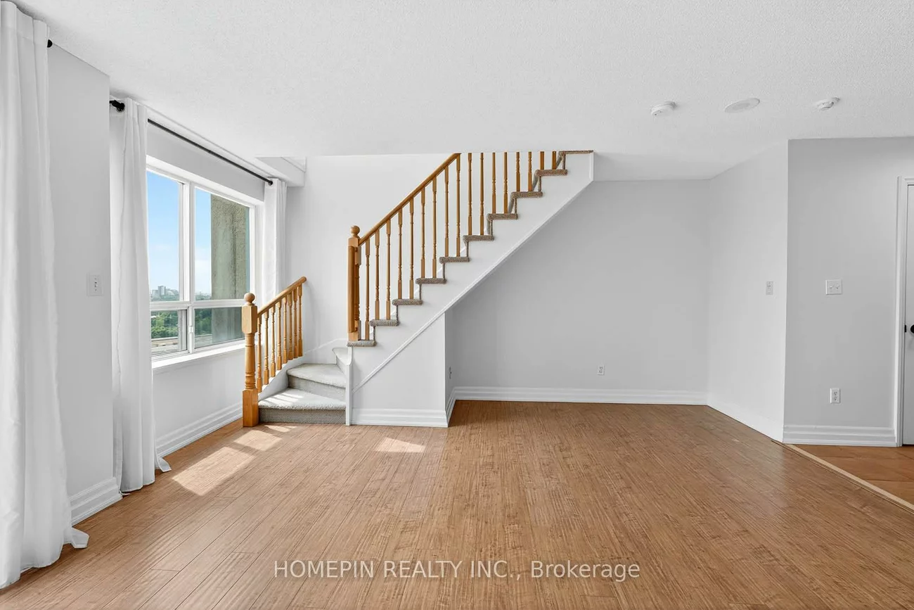 39, Oneida, Langstaff, Richmond Hill