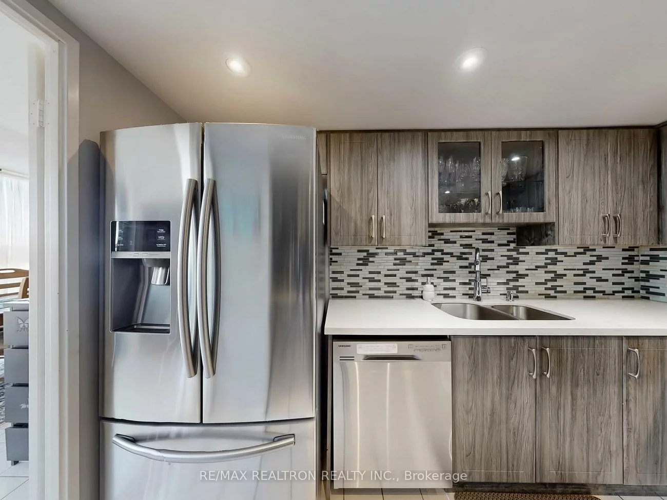 40, Harding, North Richvale, Richmond Hill