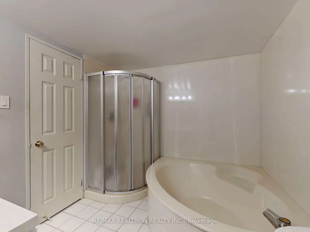 40, Harding, North Richvale, Richmond Hill