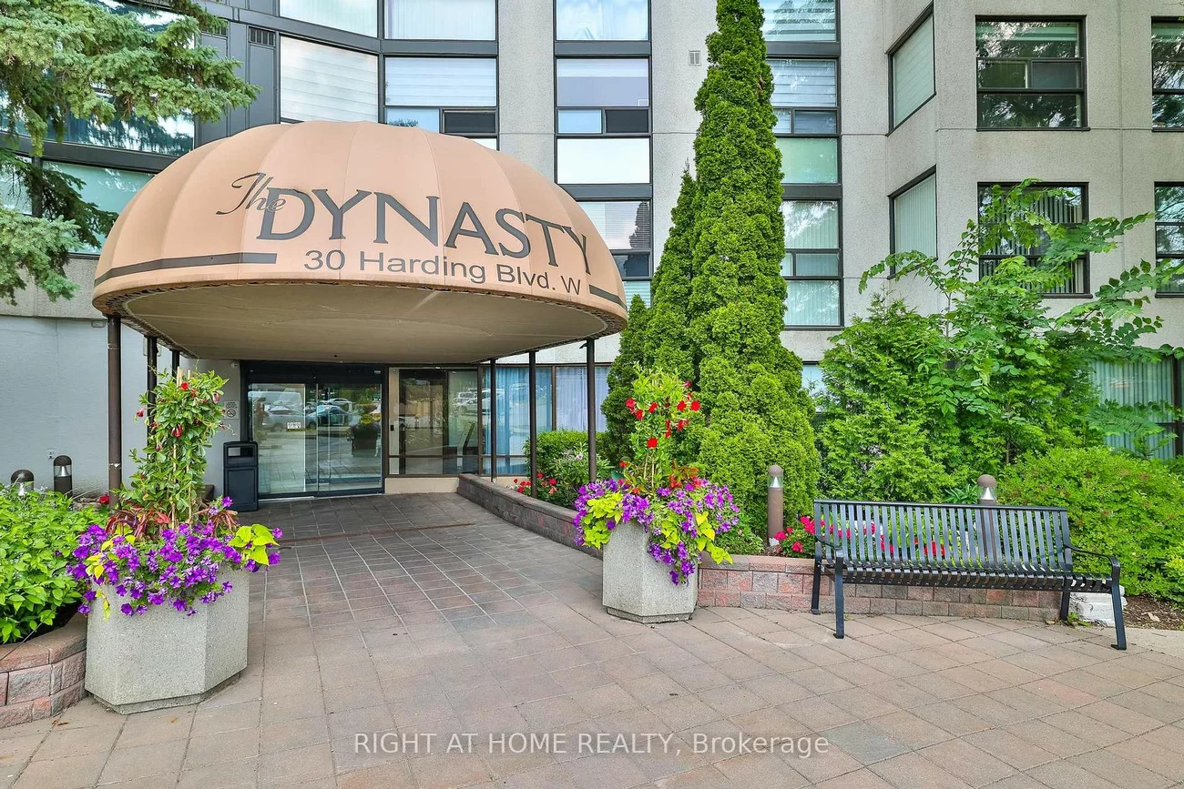 30, Harding, North Richvale, Richmond Hill