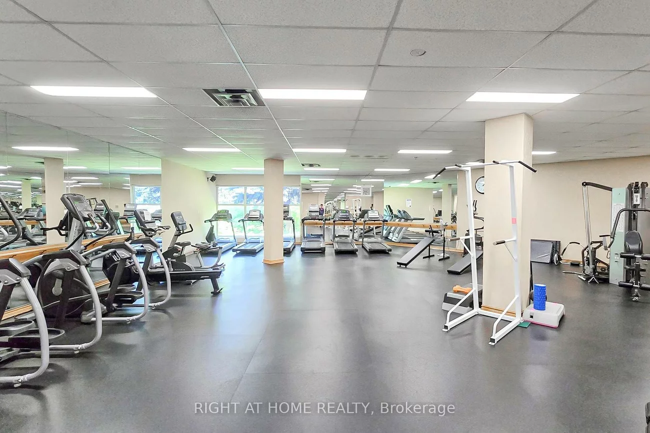 30, Harding, North Richvale, Richmond Hill