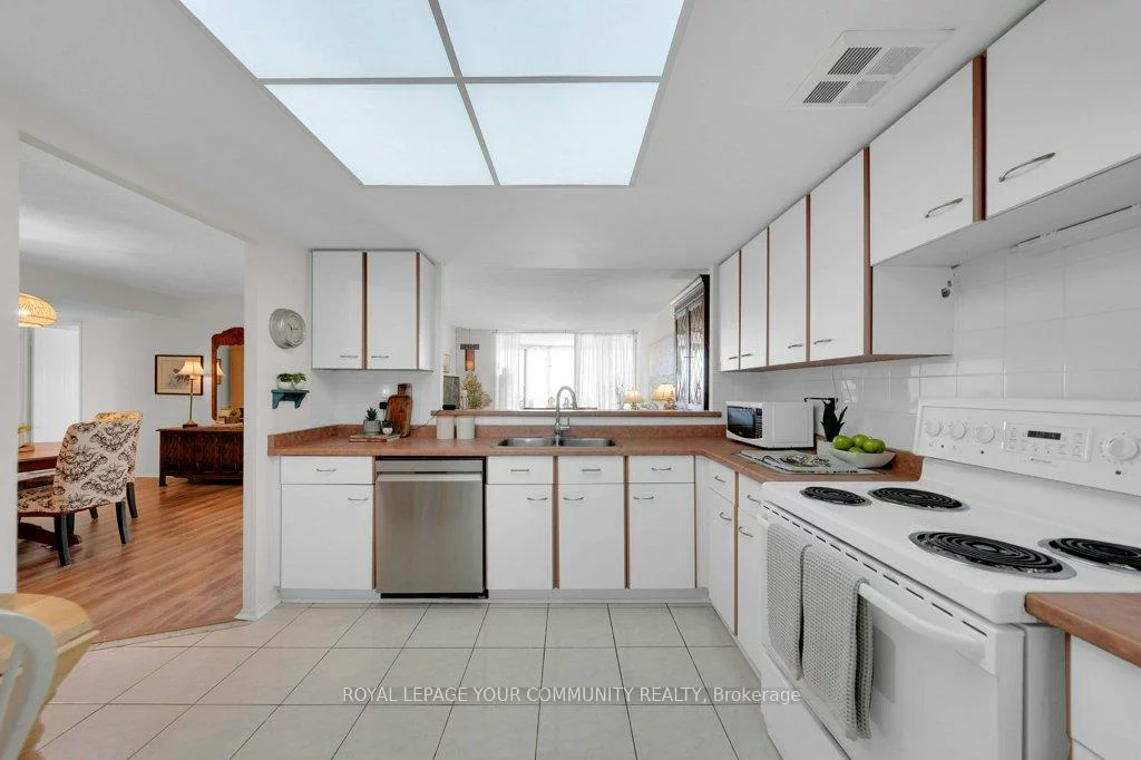 33, Weldrick, Observatory, Richmond Hill