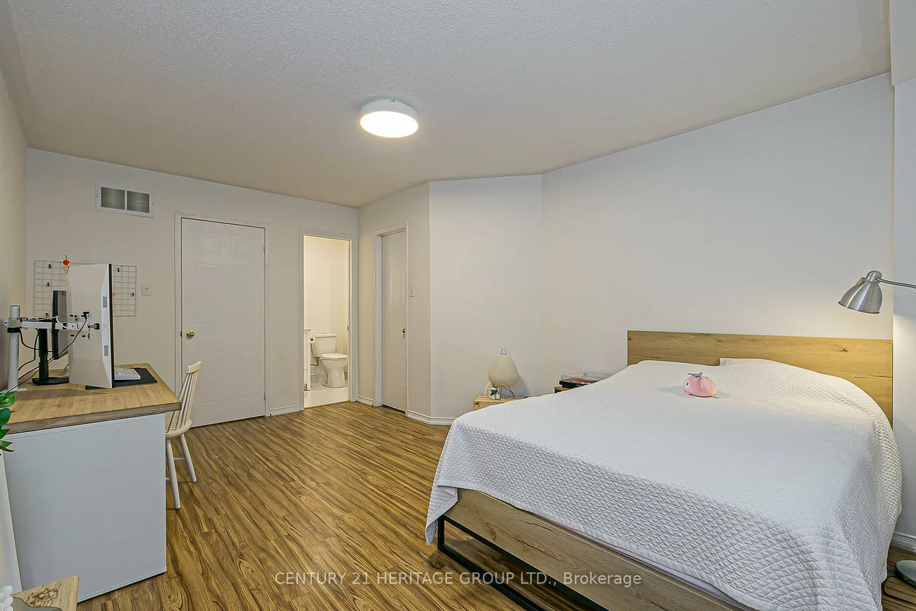 23, Observatory, Observatory, Richmond Hill