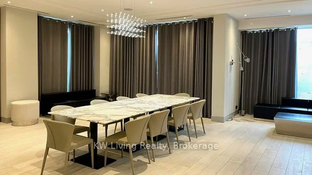 390, Highway 7, Doncrest, Richmond Hill