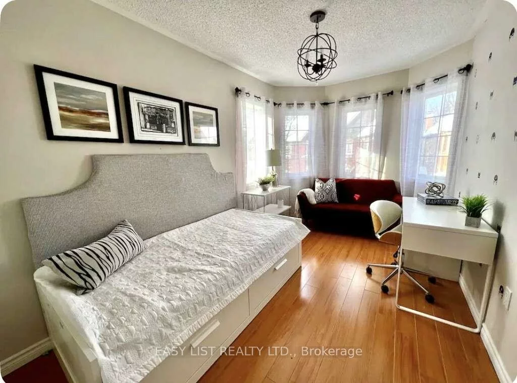 95, Weldrick, Observatory, Richmond Hill