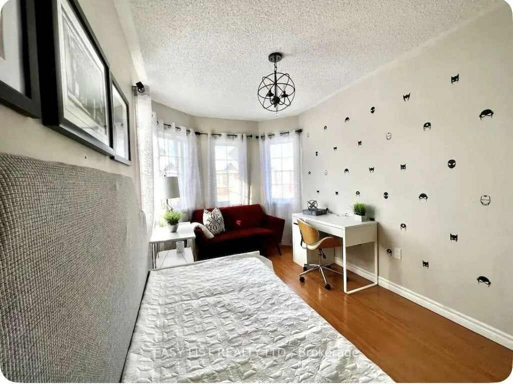 95, Weldrick, Observatory, Richmond Hill