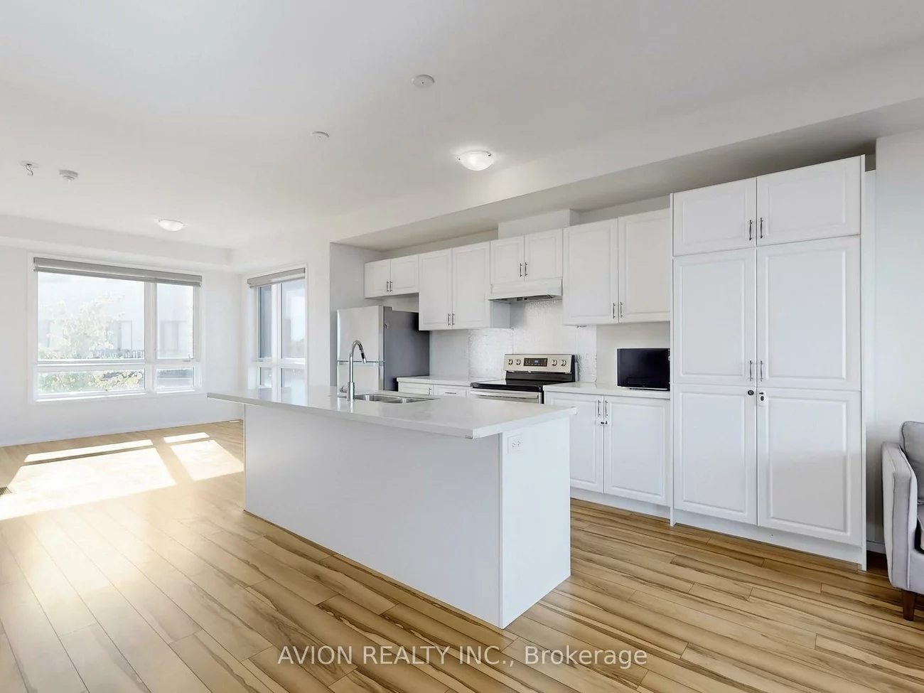 35, Thomas Armstrong, Westbrook, Richmond Hill