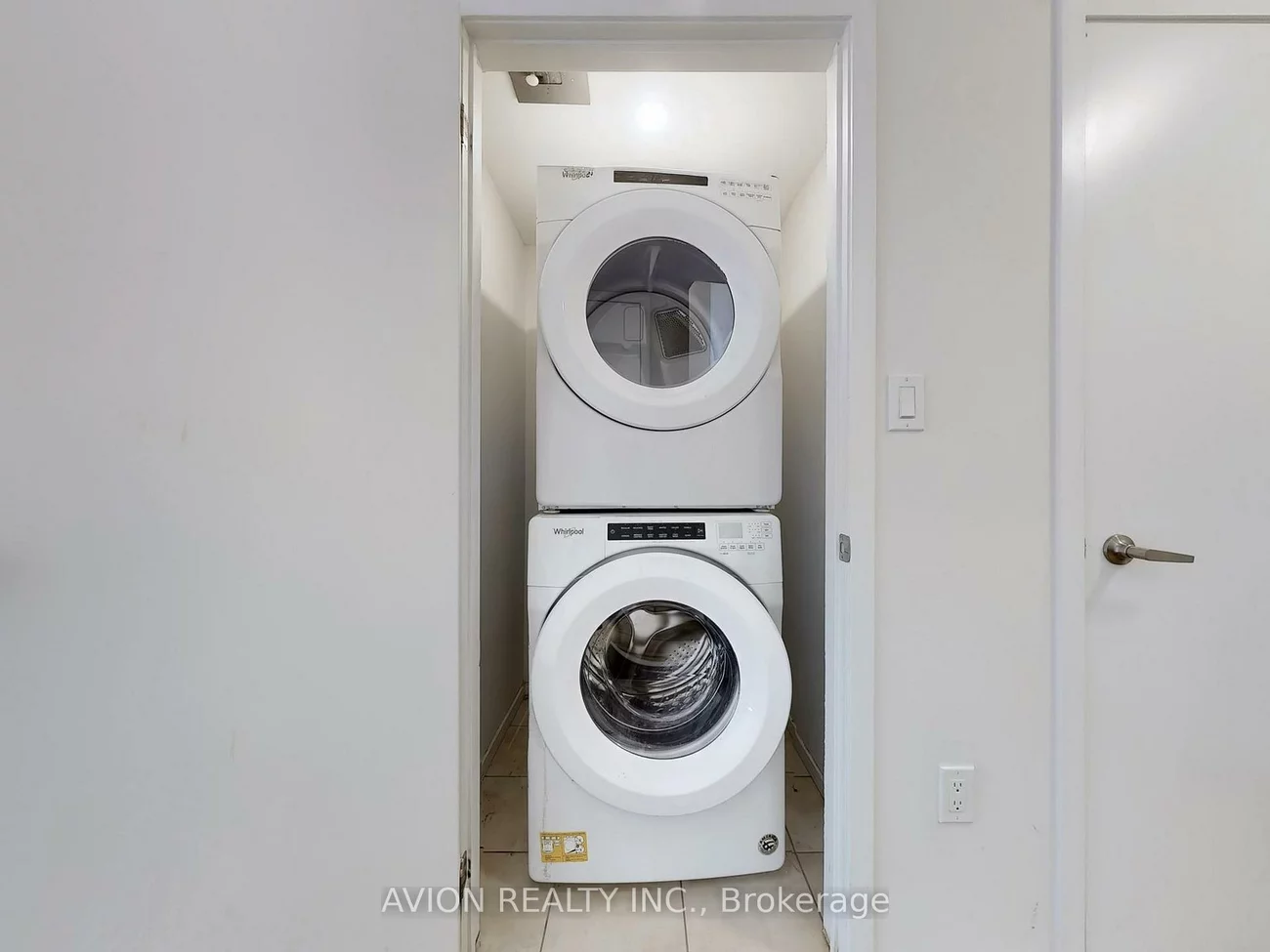 35, Thomas Armstrong, Westbrook, Richmond Hill